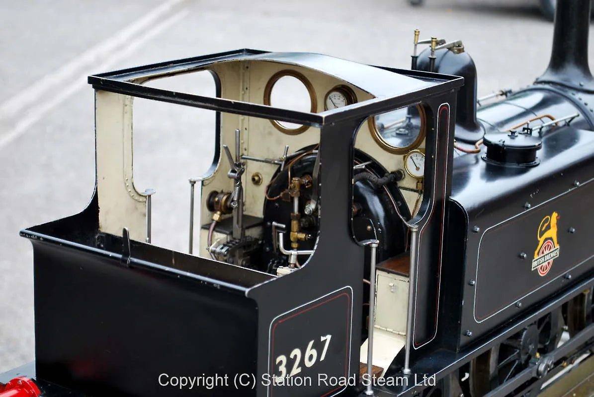 7 1/4 inch gauge "Terrier" & driving truck