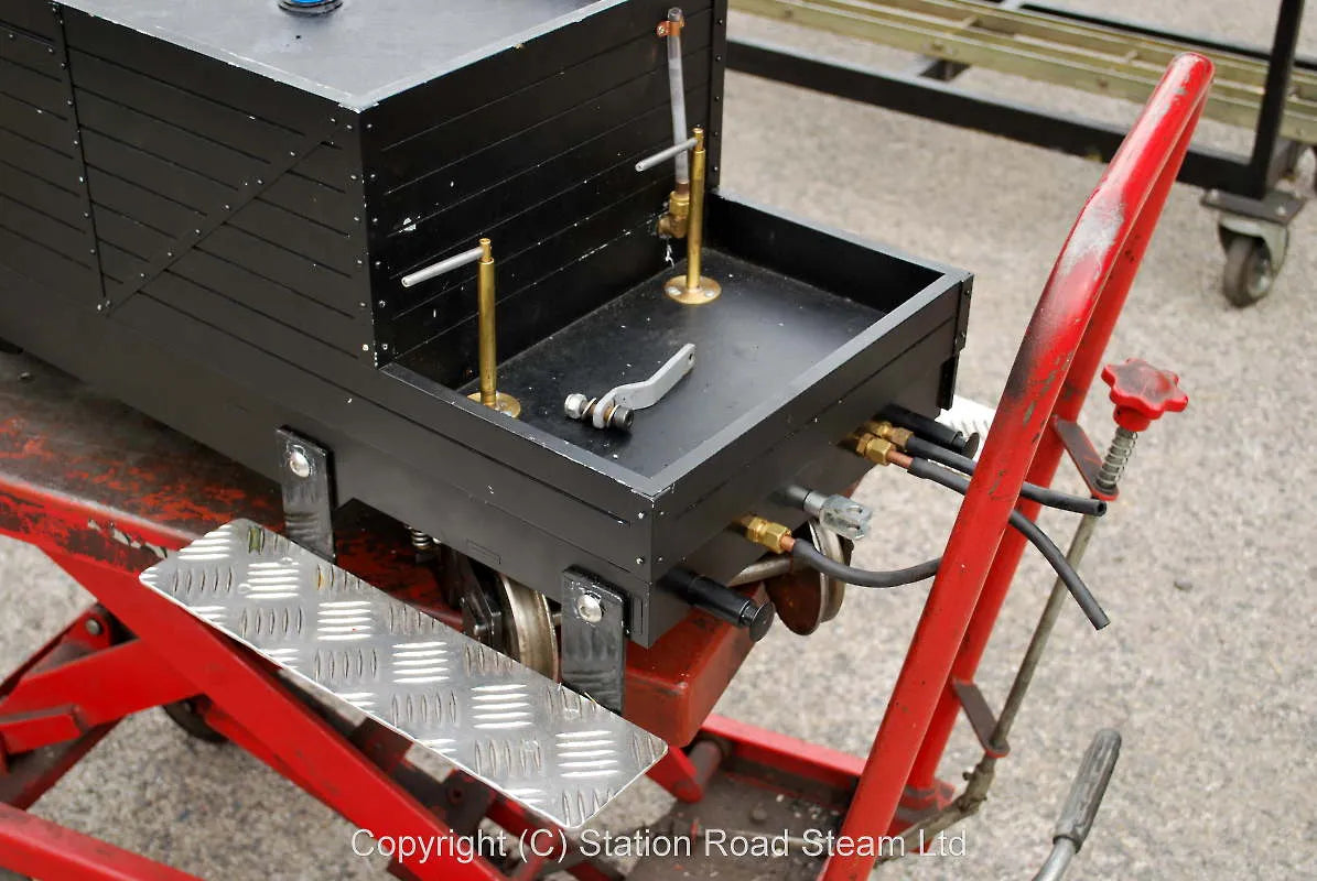 7 1/4 inch gauge "Terrier" & driving truck