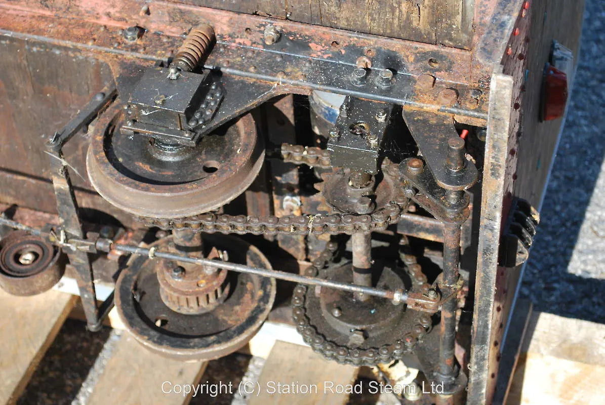 7 1/4 inch gauge battery-electric tram