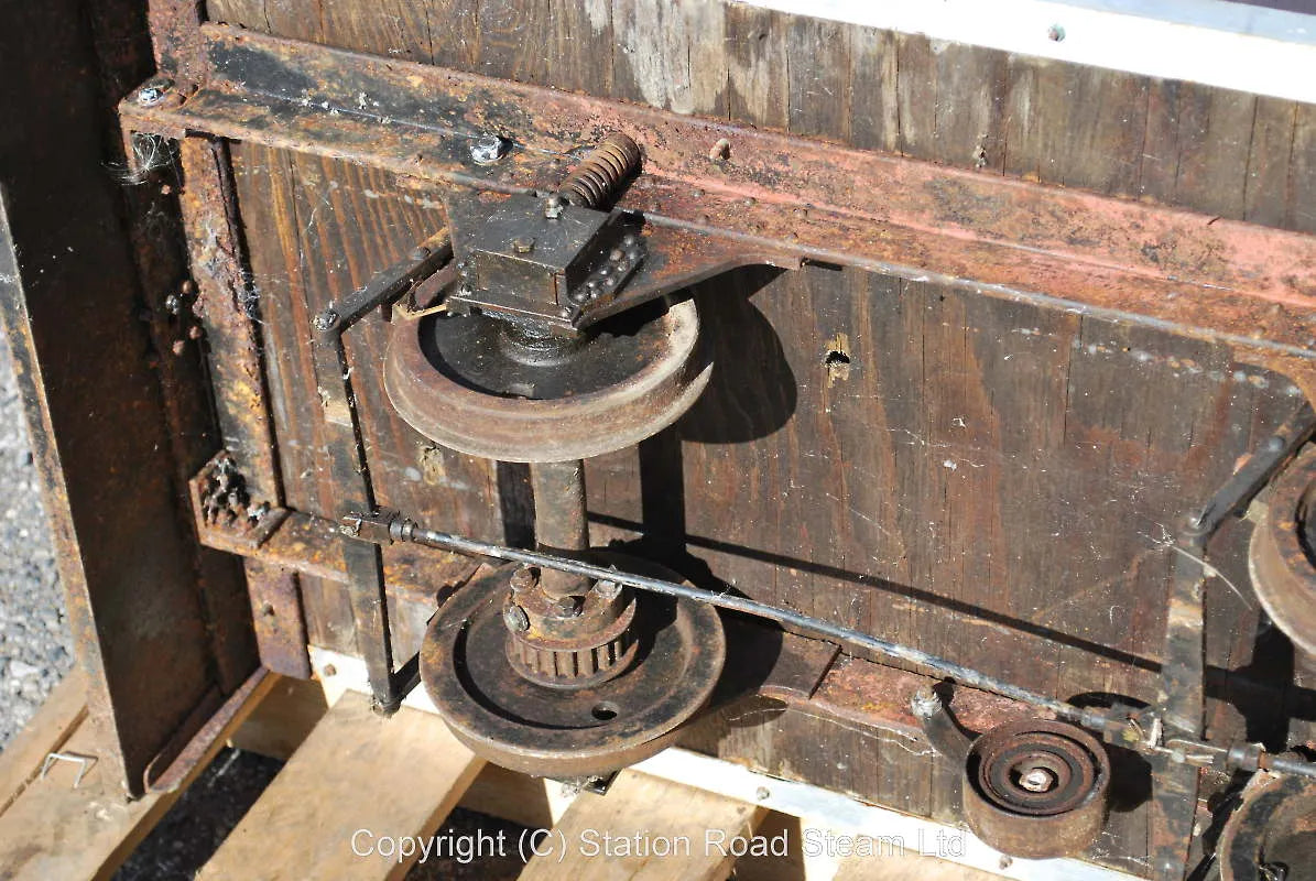 7 1/4 inch gauge battery-electric tram
