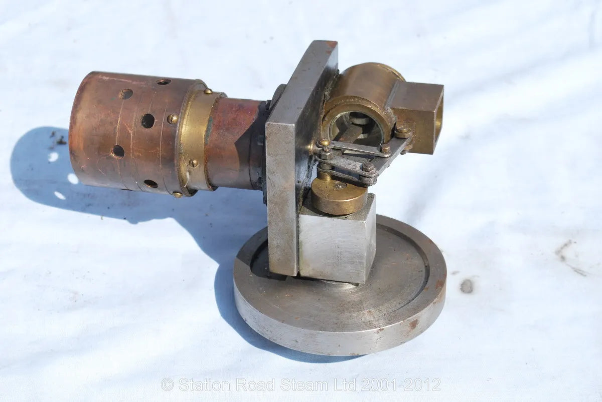 Scratch-built Robinson hot air engine