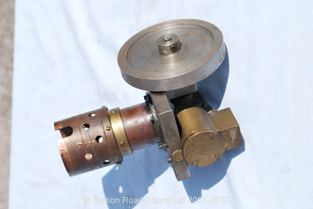 Scratch-built Robinson hot air engine