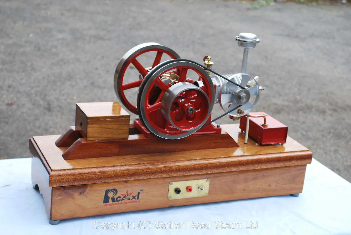 1/3rd scale Amanco air-cooled open crank engine