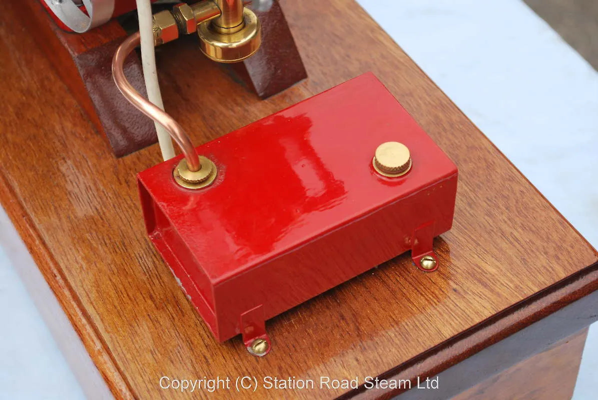 1/3rd scale Amanco air-cooled open crank engine