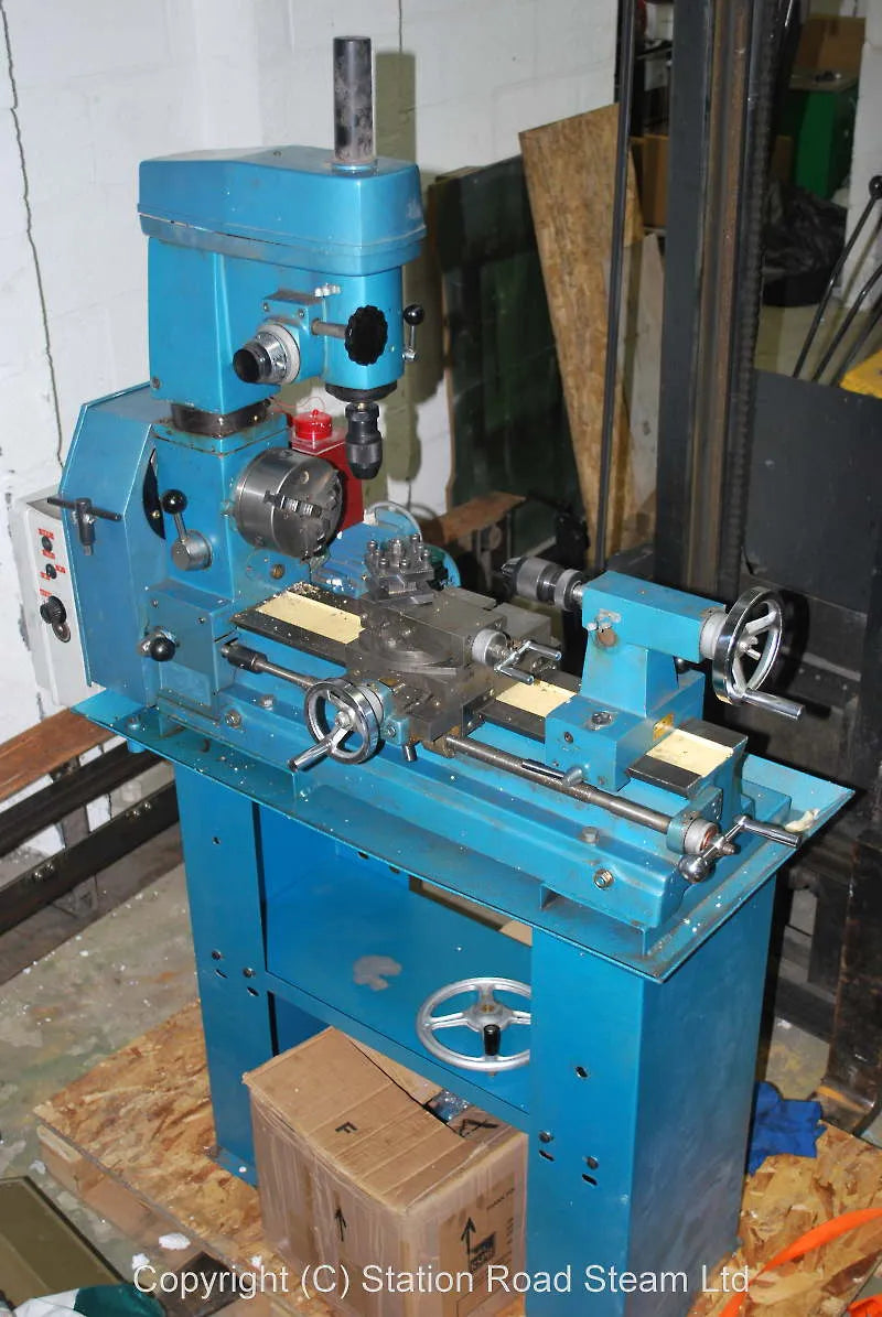 Lathe with milling attachment