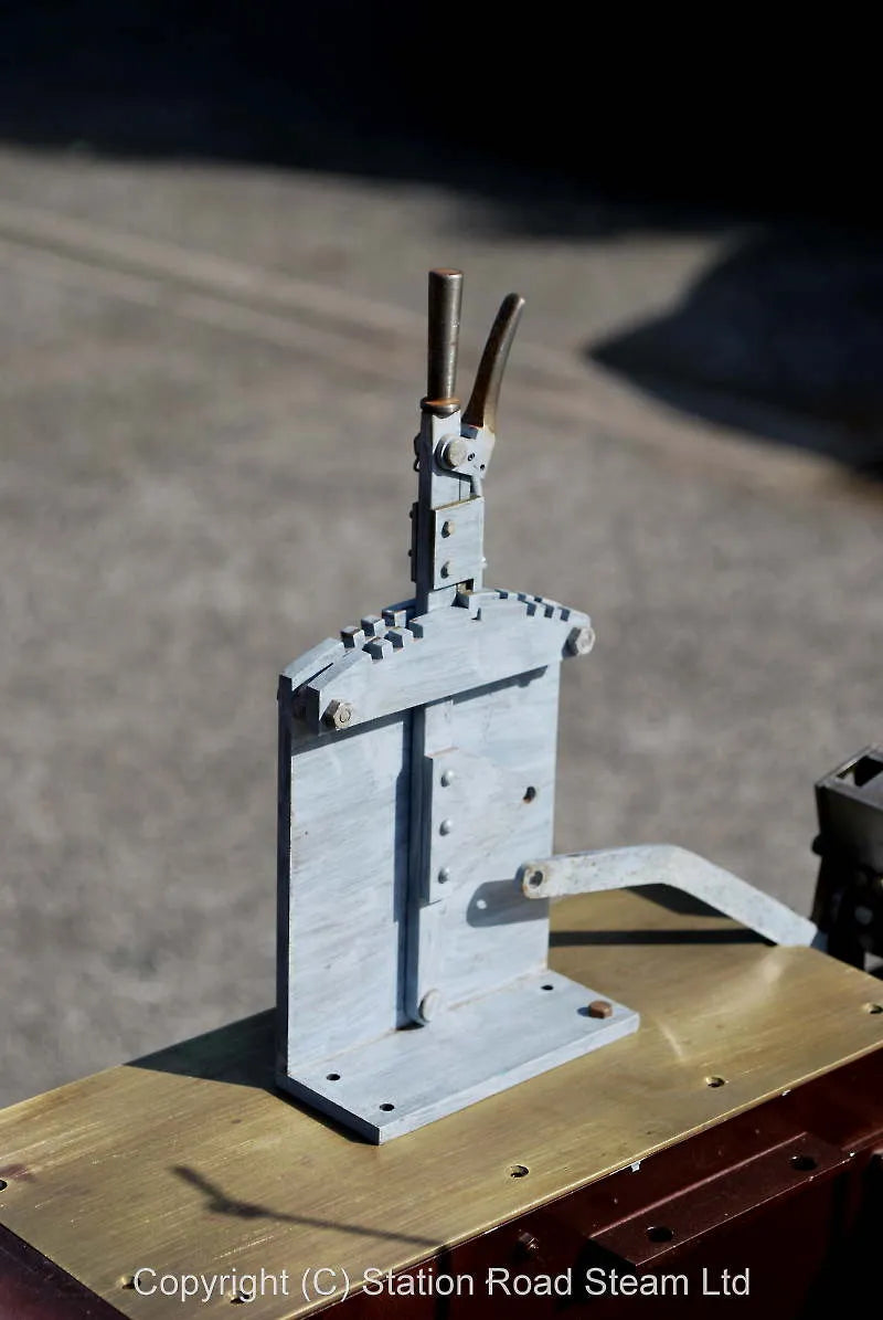 5 inch gauge part-built "Sweet Pea"