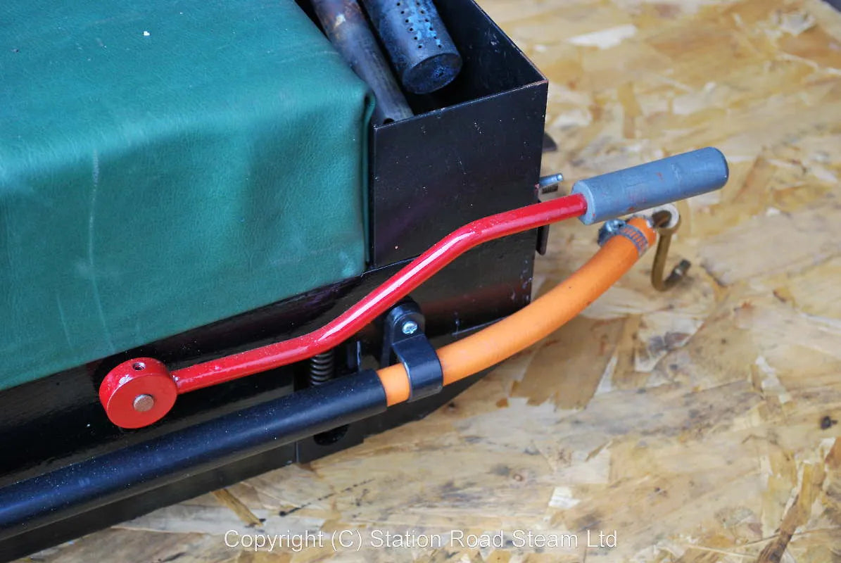 5 inch gauge driving truck with gas bottle holder 32 long
