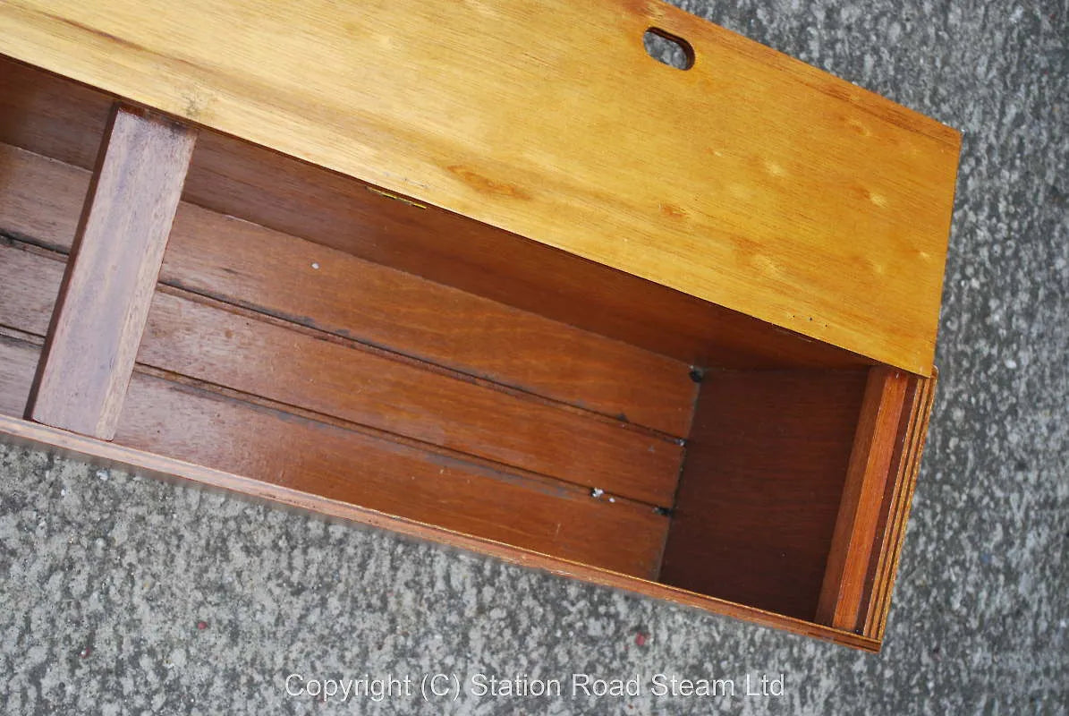 2 1/2 inch gauge wooden case
