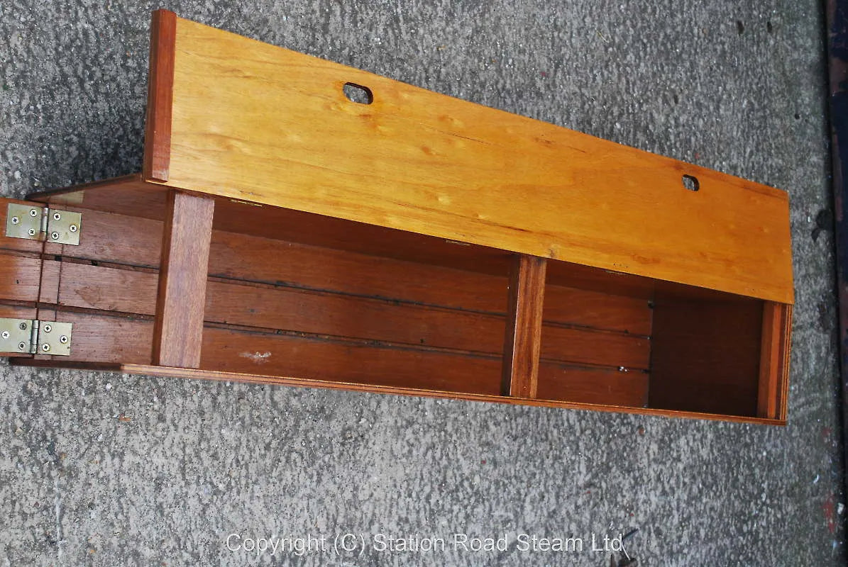 2 1/2 inch gauge wooden case