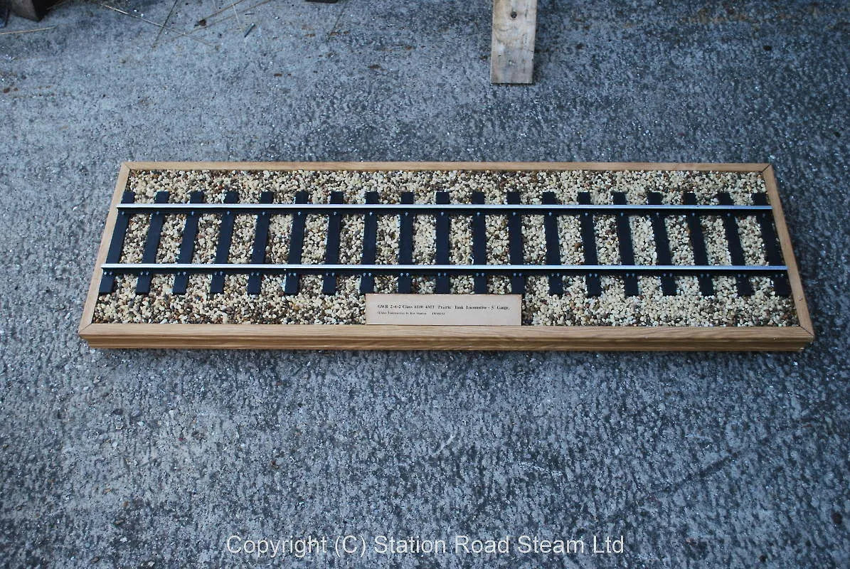 5 inch gauge display track