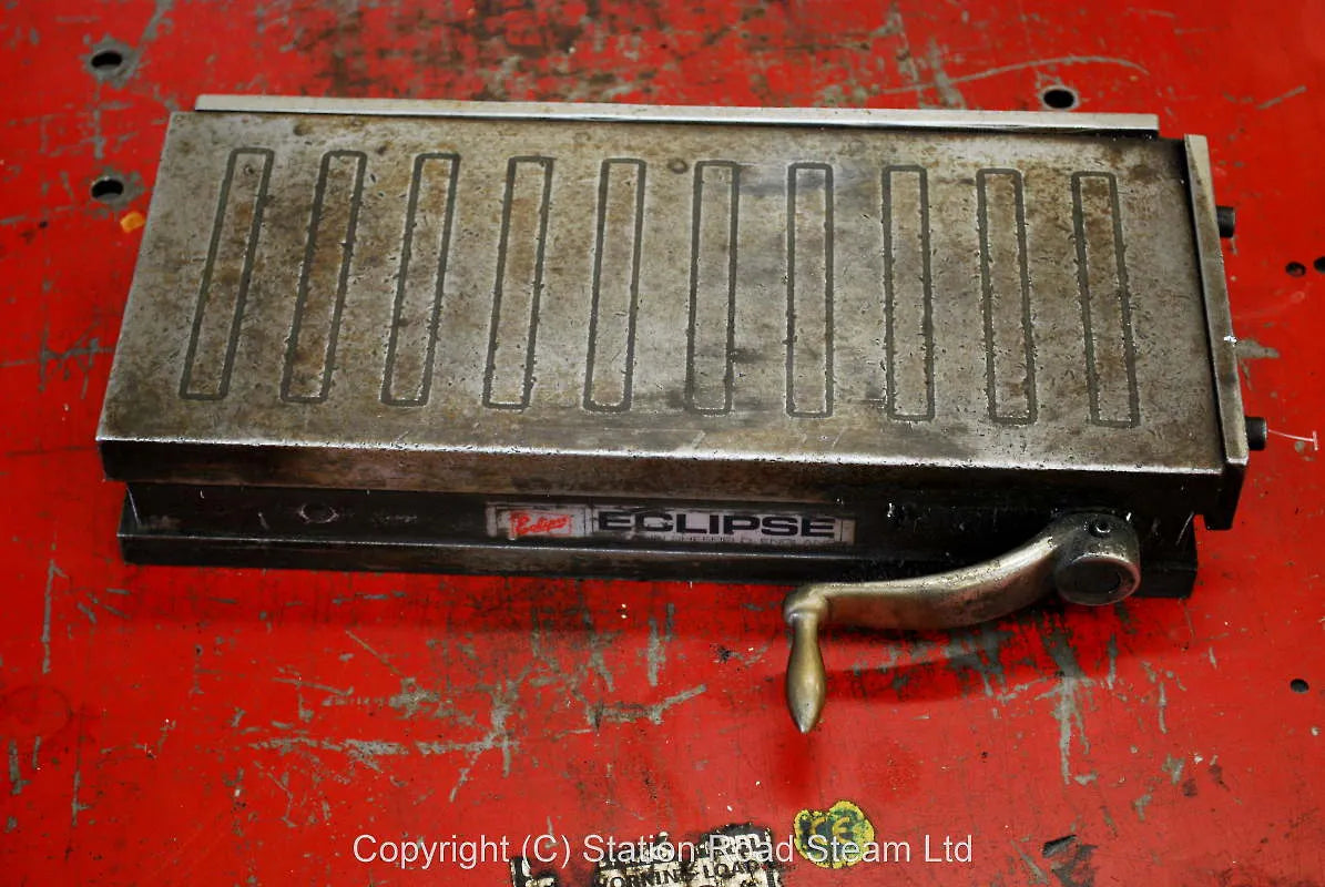 Magnetic chuck