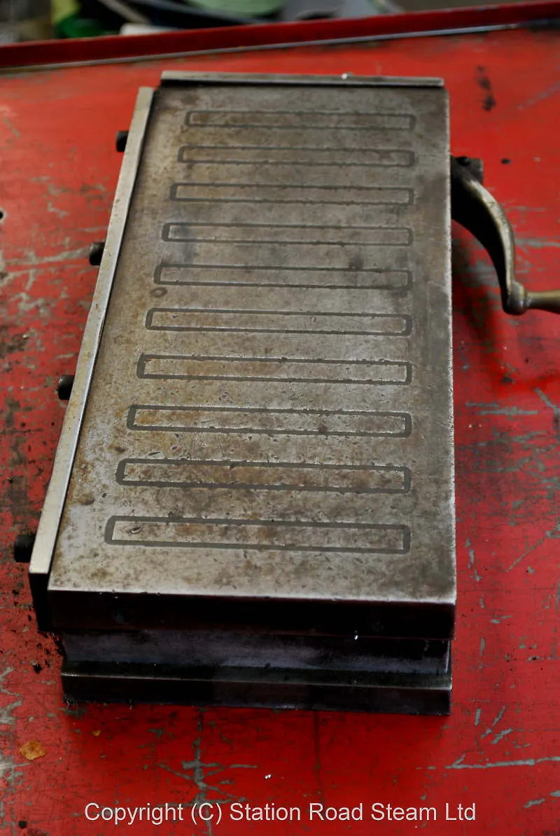 Magnetic chuck