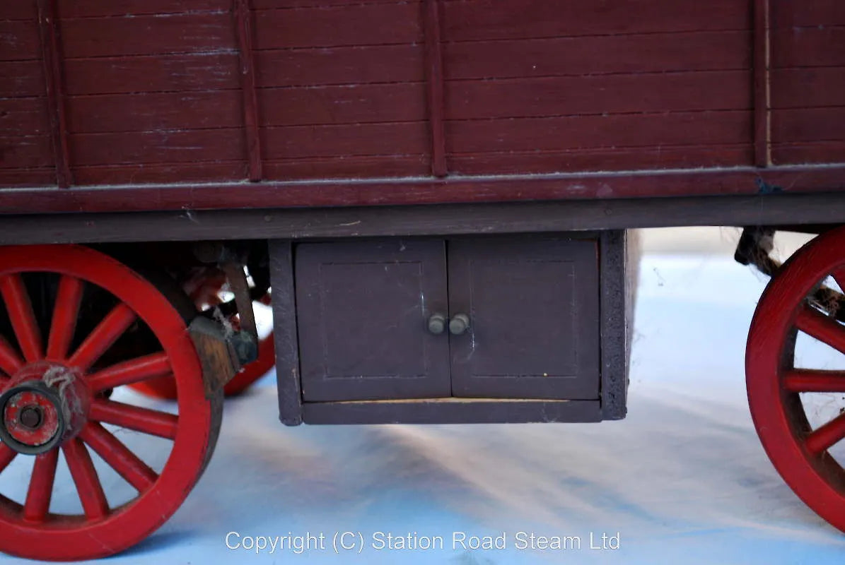 1 1/2 inch scale Allchin & living van