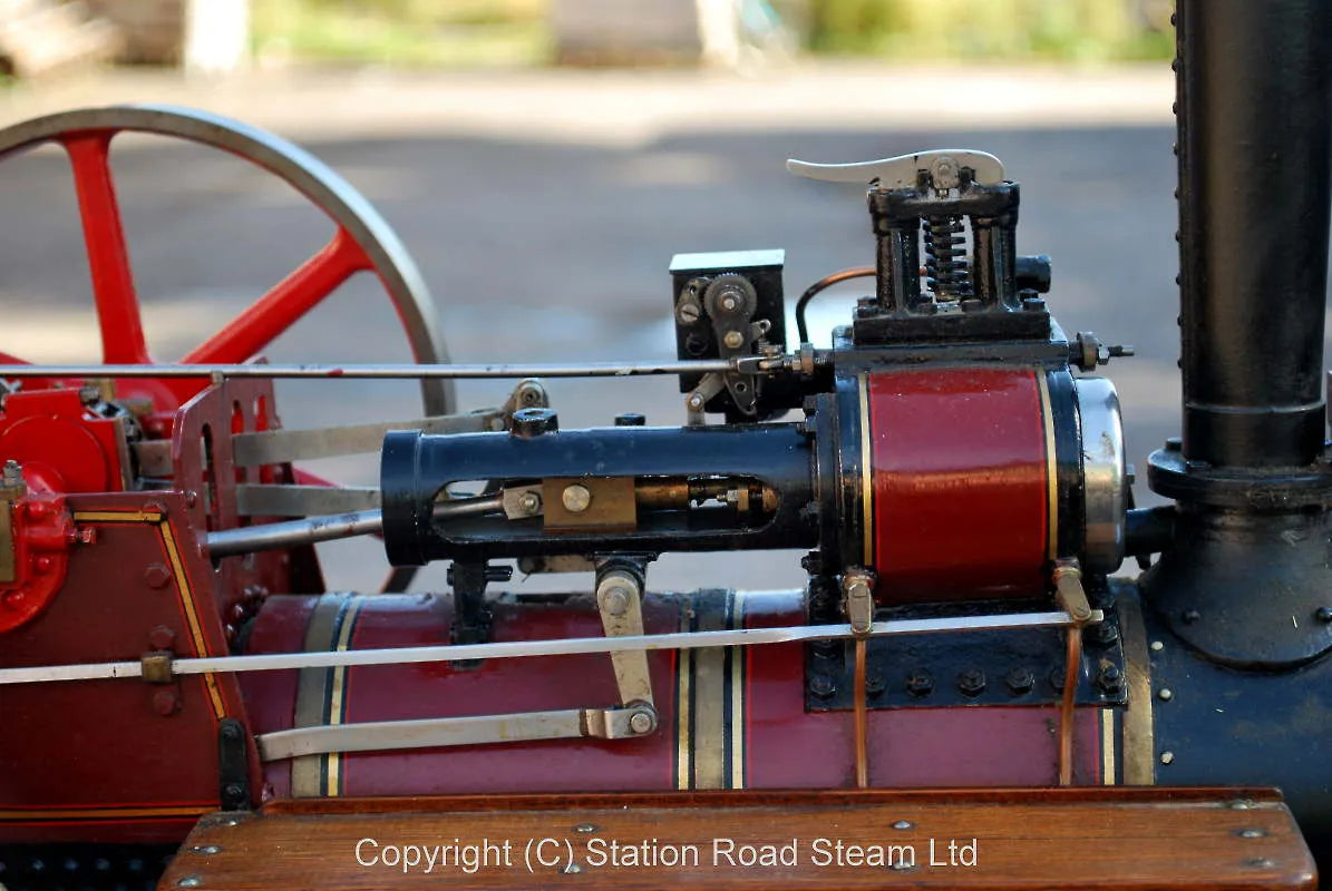 1 1/2 inch scale Allchin & living van