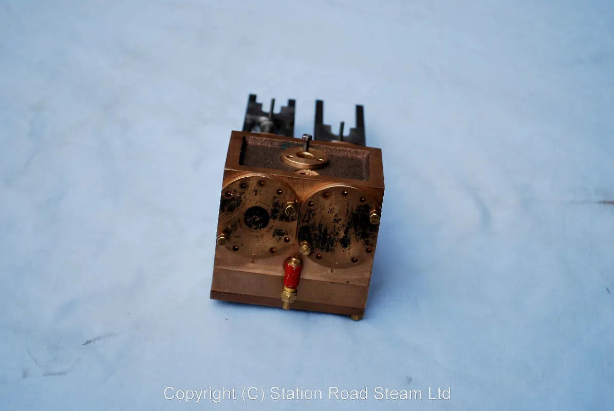 3 1/2 inch gauge "Dunalastair" machined cylinders