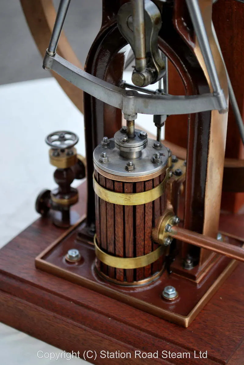 Steeple engine