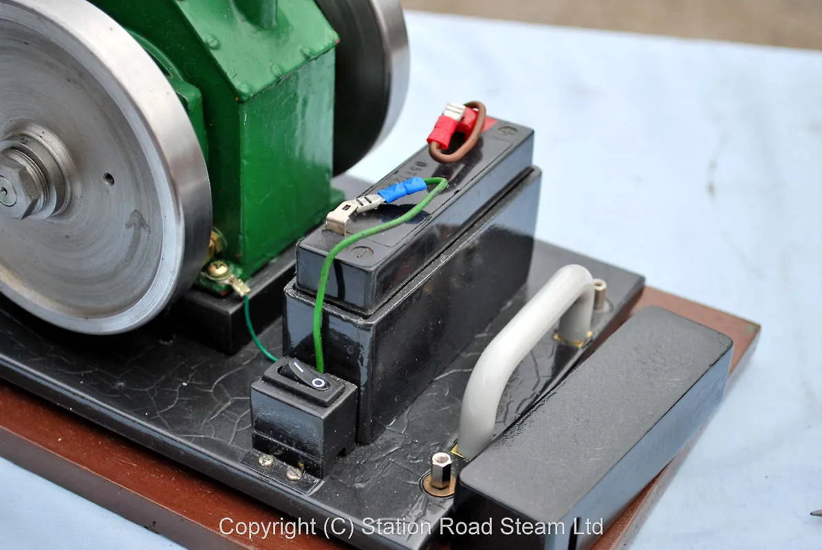 Westbury road roller engine