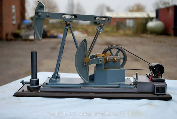 Oil field pump - Station Road Steam