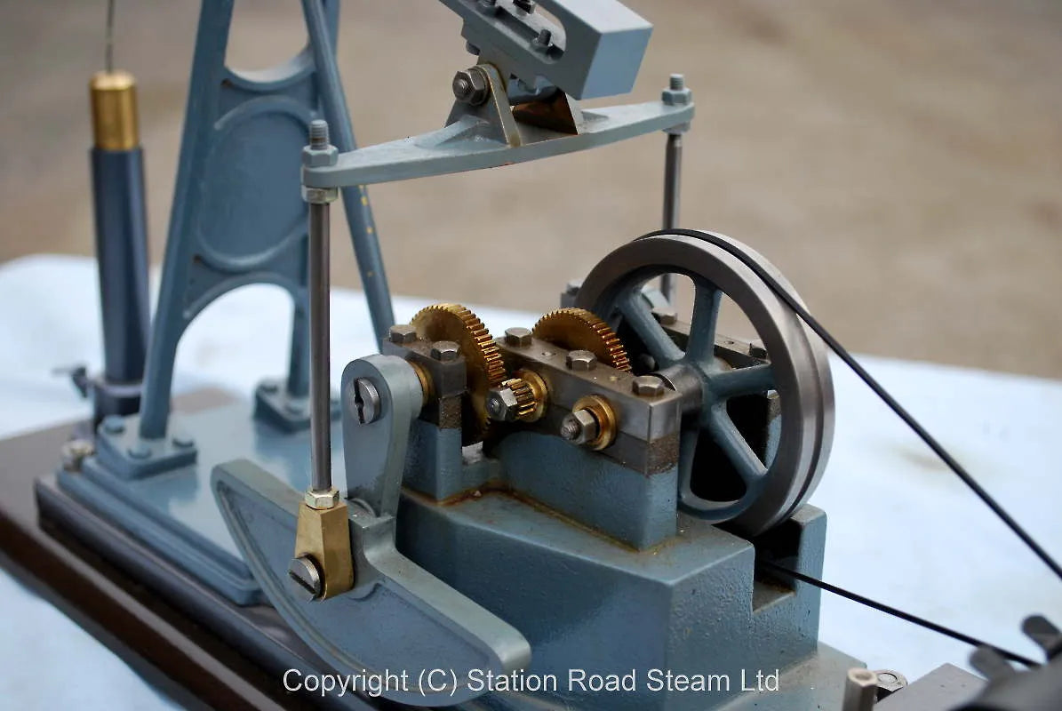 Oil field pump