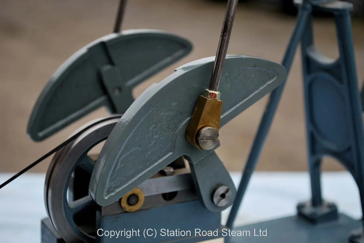 Oil field pump