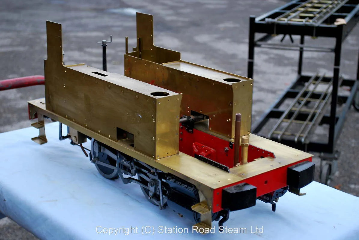 5 inch gauge Class Y4 0-4-0T