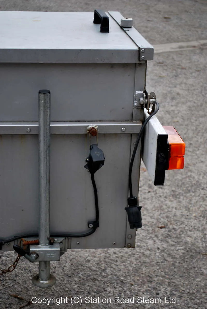 7 1/4 inch gauge box trailer