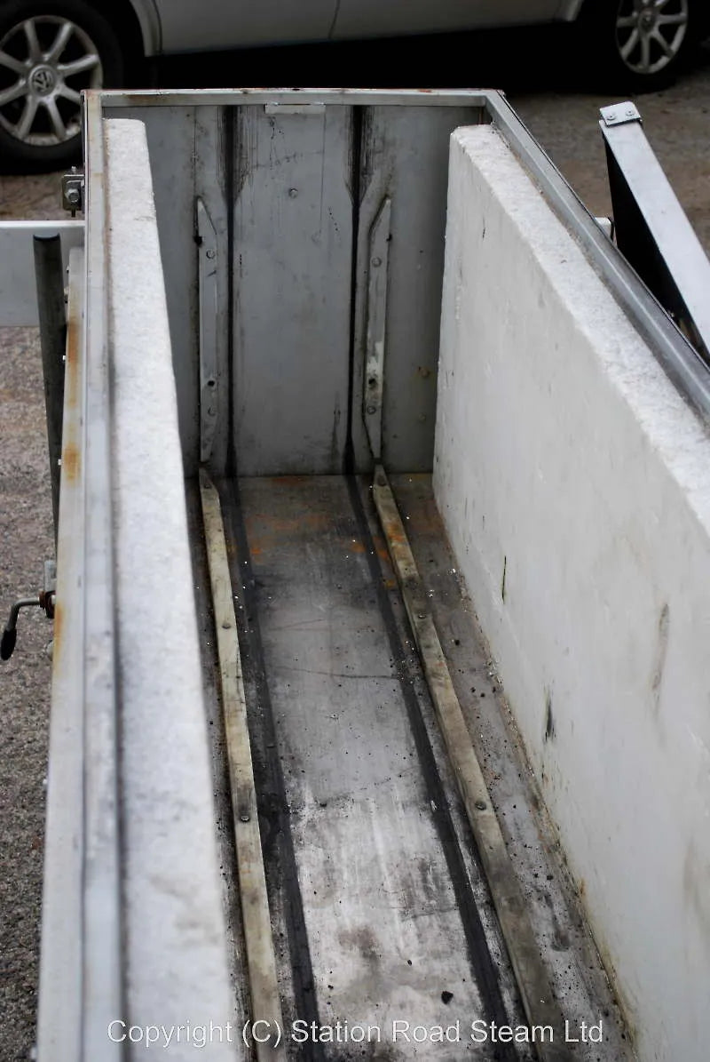 7 1/4 inch gauge box trailer