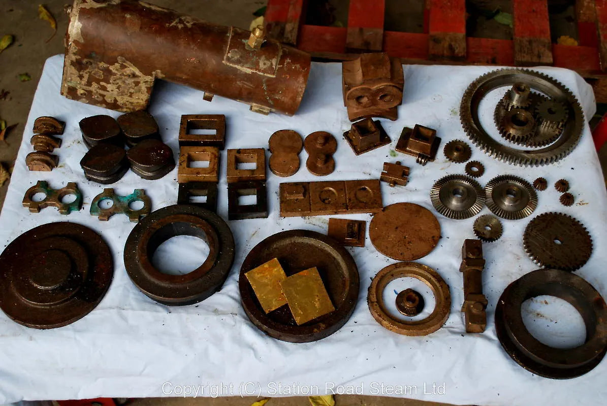 2 inch scale Ransomes, Sims & Jefferies parts & boiler