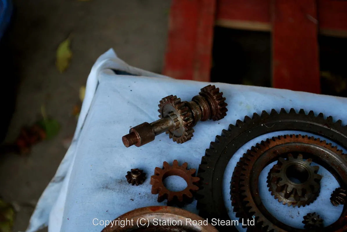 2 inch scale Burrell Gold Medal tractor parts