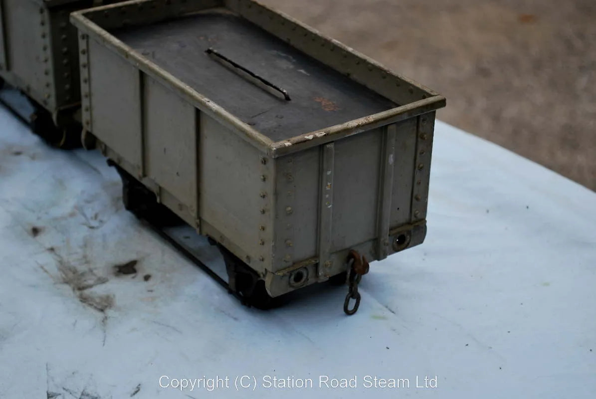 Gauge 2 wagons