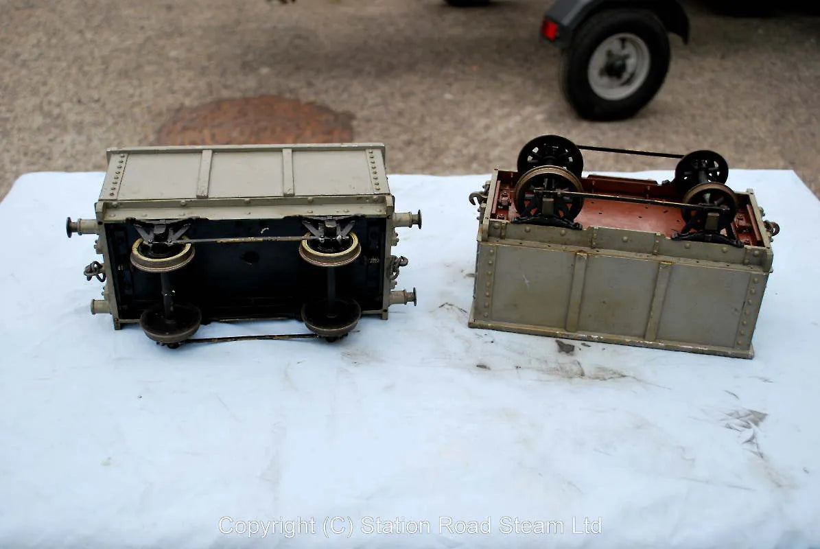 Gauge 2 wagons