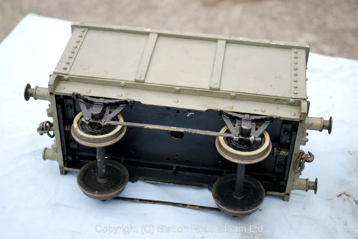 Gauge 2 wagons