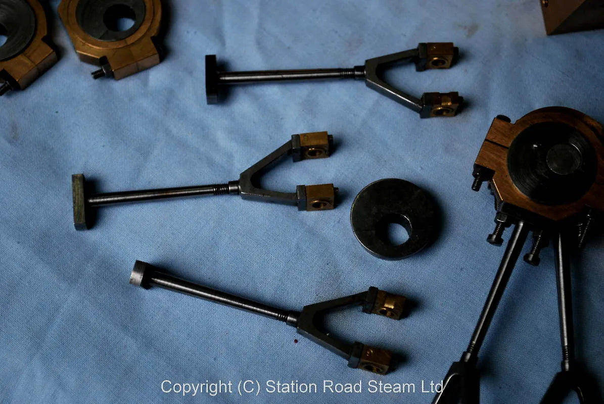 Part-built Bolton triple expansion engine