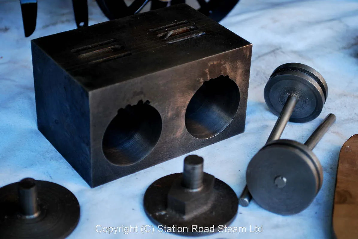 5 inch gauge part-built GWR 0-6-0PT