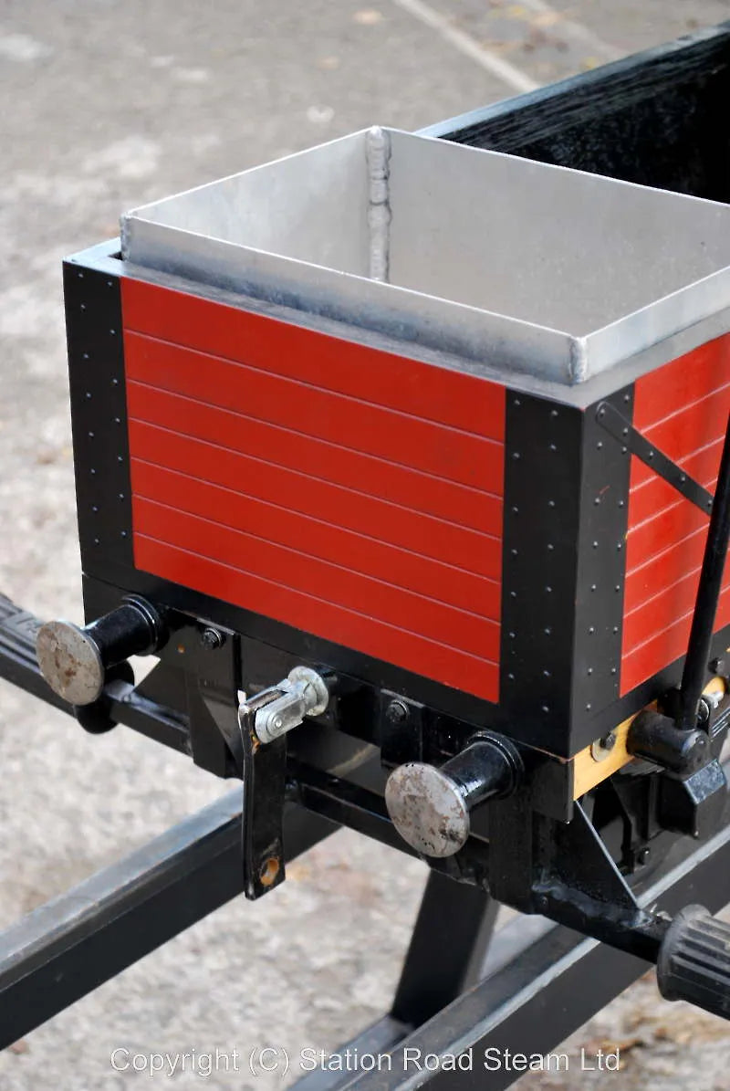 7 1/4 inch gauge planked wagon driving truck
