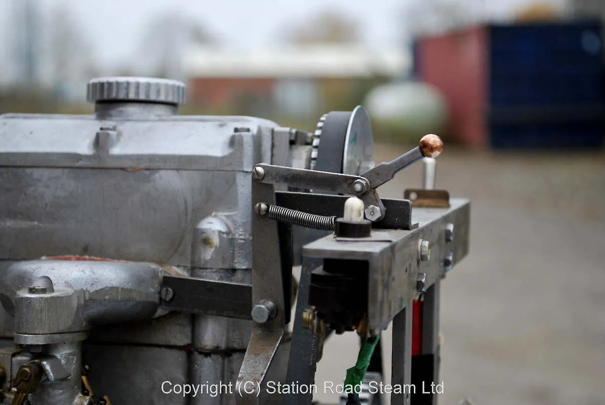Westbury "Hermes" twin cylinder OHC engine