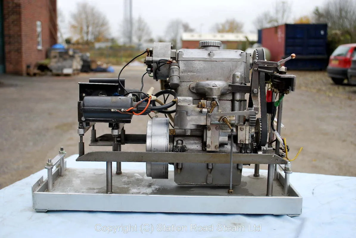 Westbury "Hermes" twin cylinder OHC engine