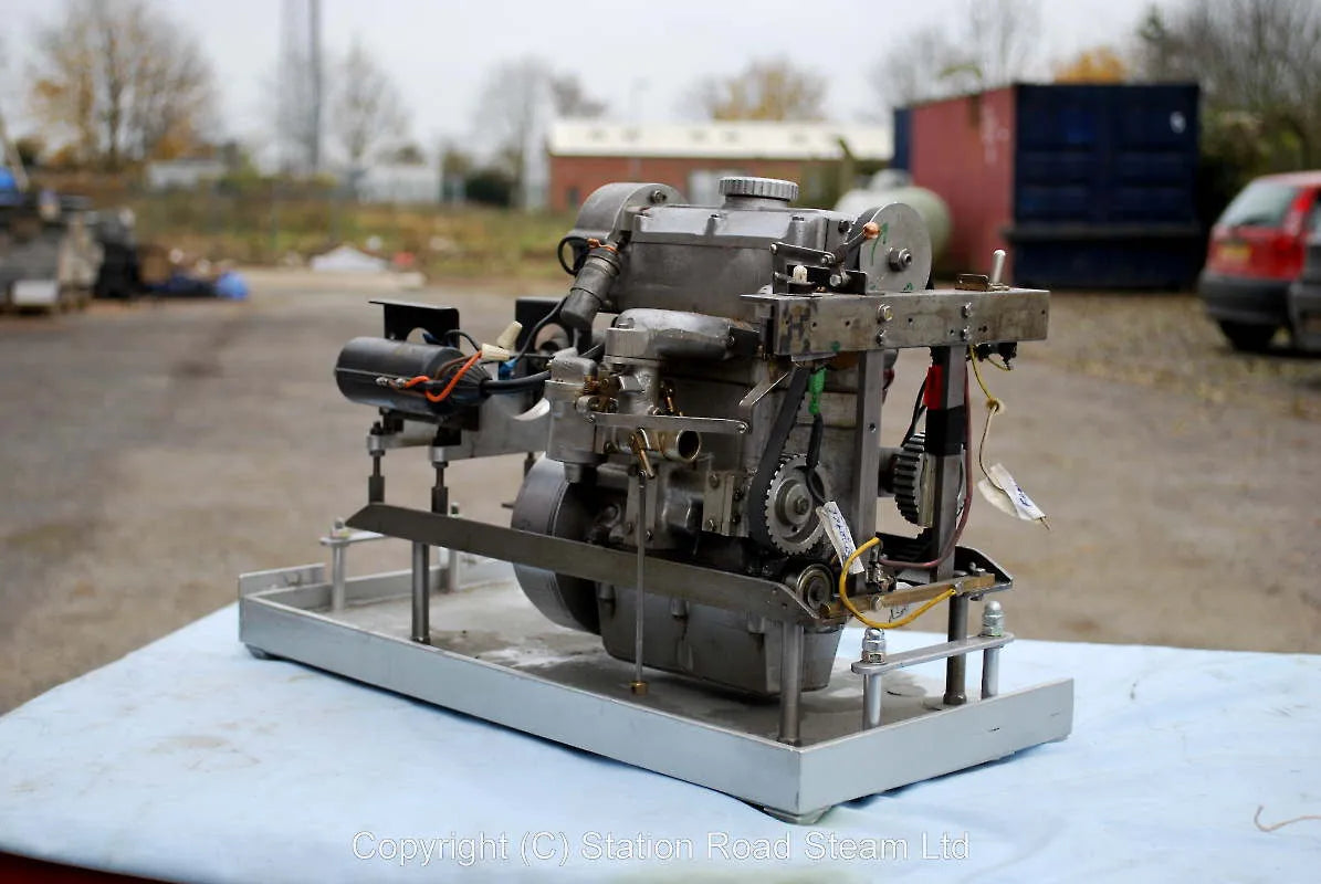 Westbury "Hermes" twin cylinder OHC engine