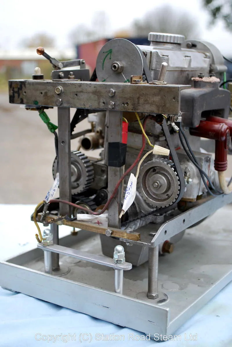 Westbury "Hermes" twin cylinder OHC engine