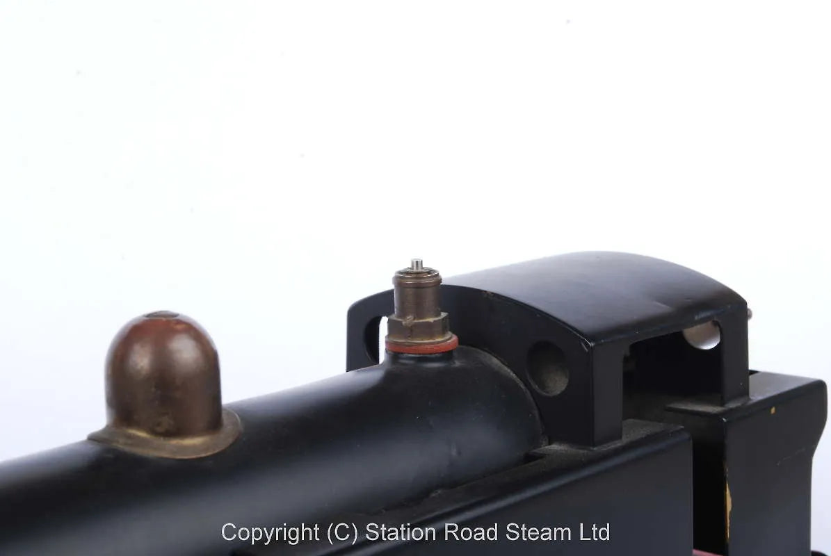 O-gauge spirit-fired 0-6-0T