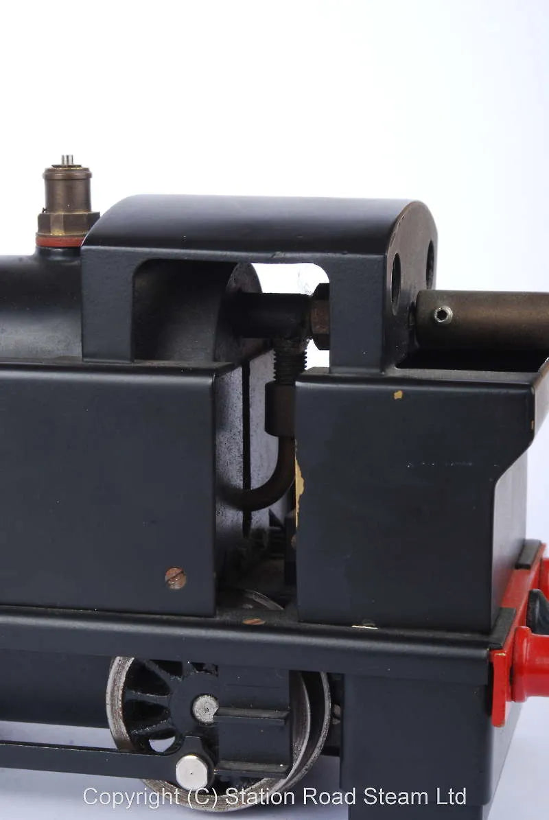 O-gauge spirit-fired 0-6-0T