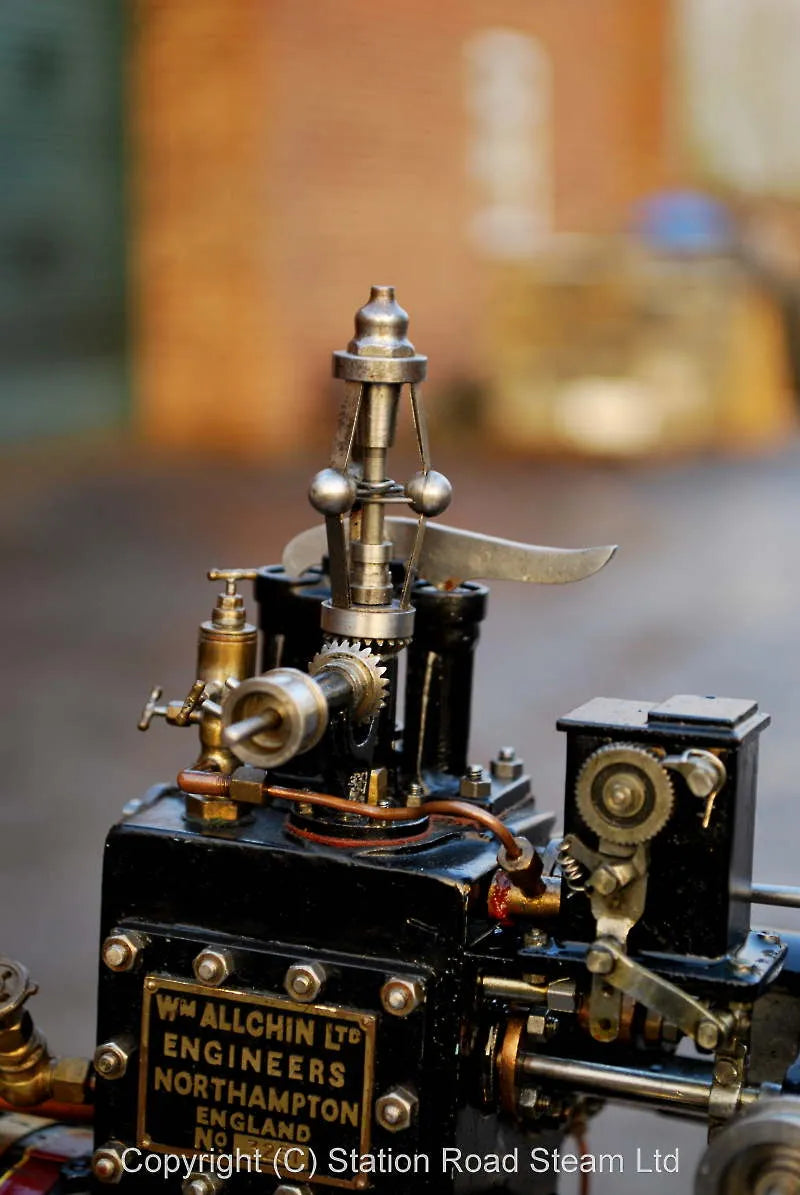 1 1/2 inch scale Allchin traction engine