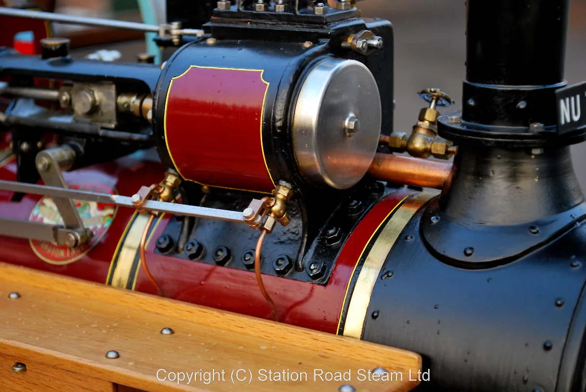 1 1/2 inch scale Allchin traction engine