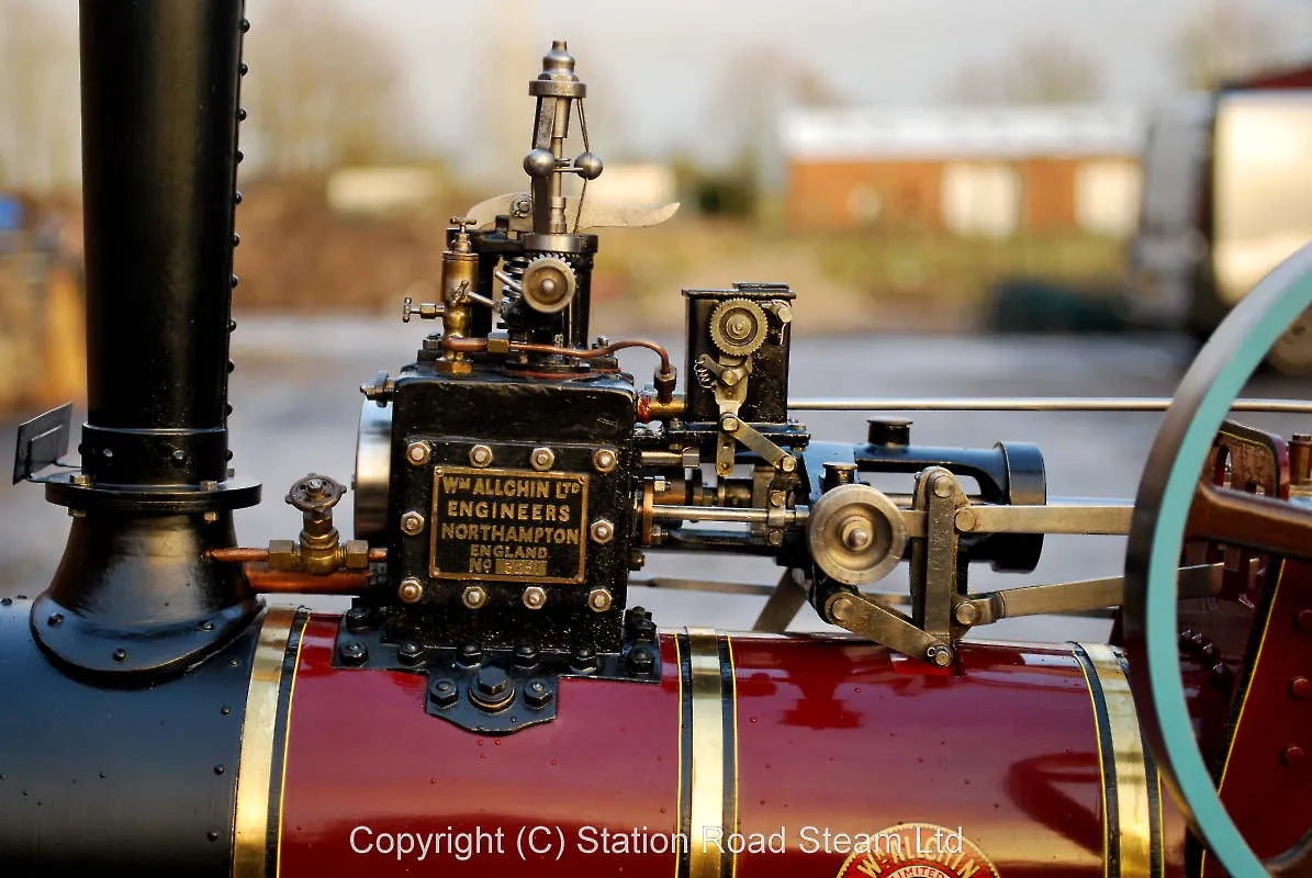 1 1/2 inch scale Allchin traction engine