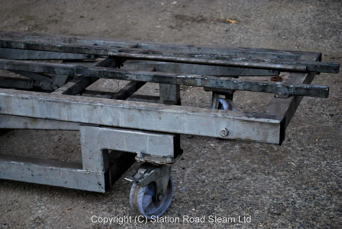 7 1/4 inch gauge hydraulic work platform