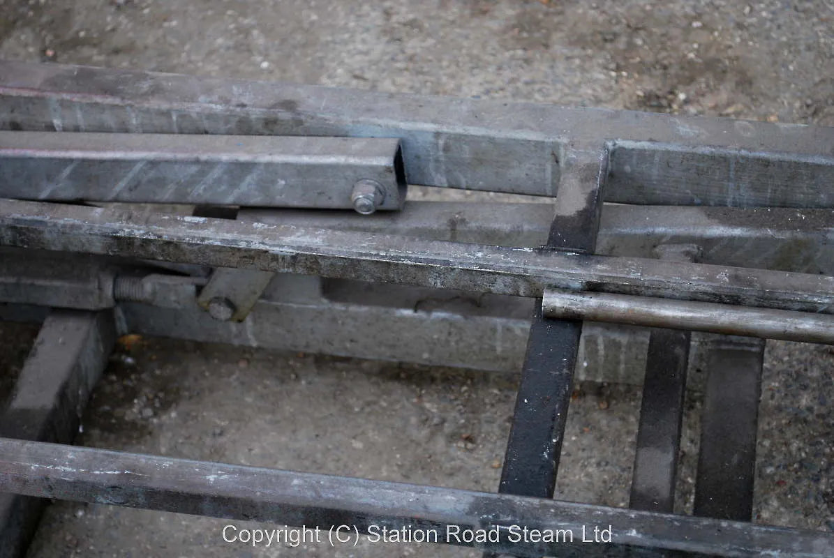 7 1/4 inch gauge hydraulic work platform