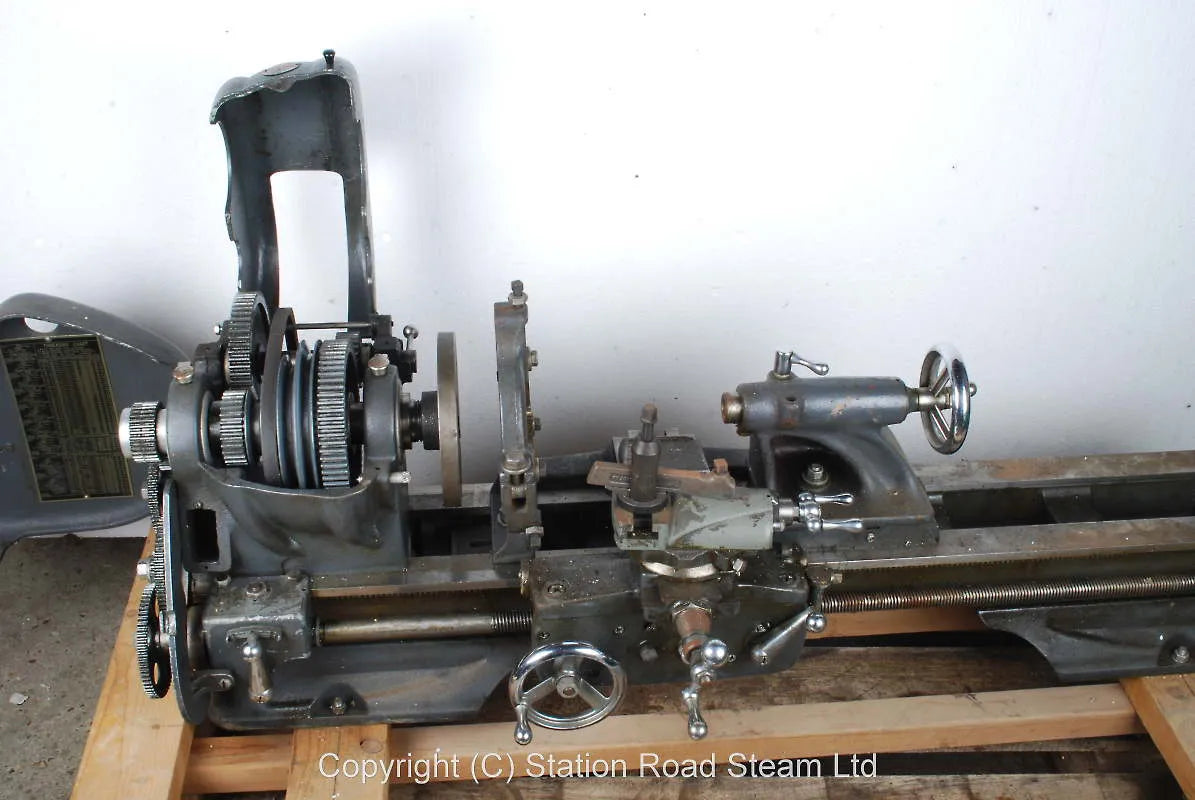 Atlas lathe with faceplate & steady
