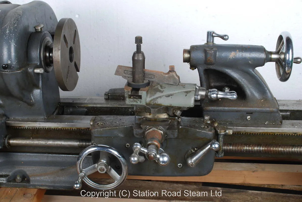 Atlas lathe with faceplate & steady