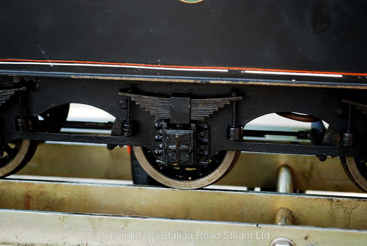 3 1/2 inch gauge Black 5