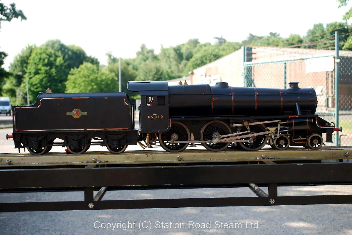 3 1/2 inch gauge Black 5